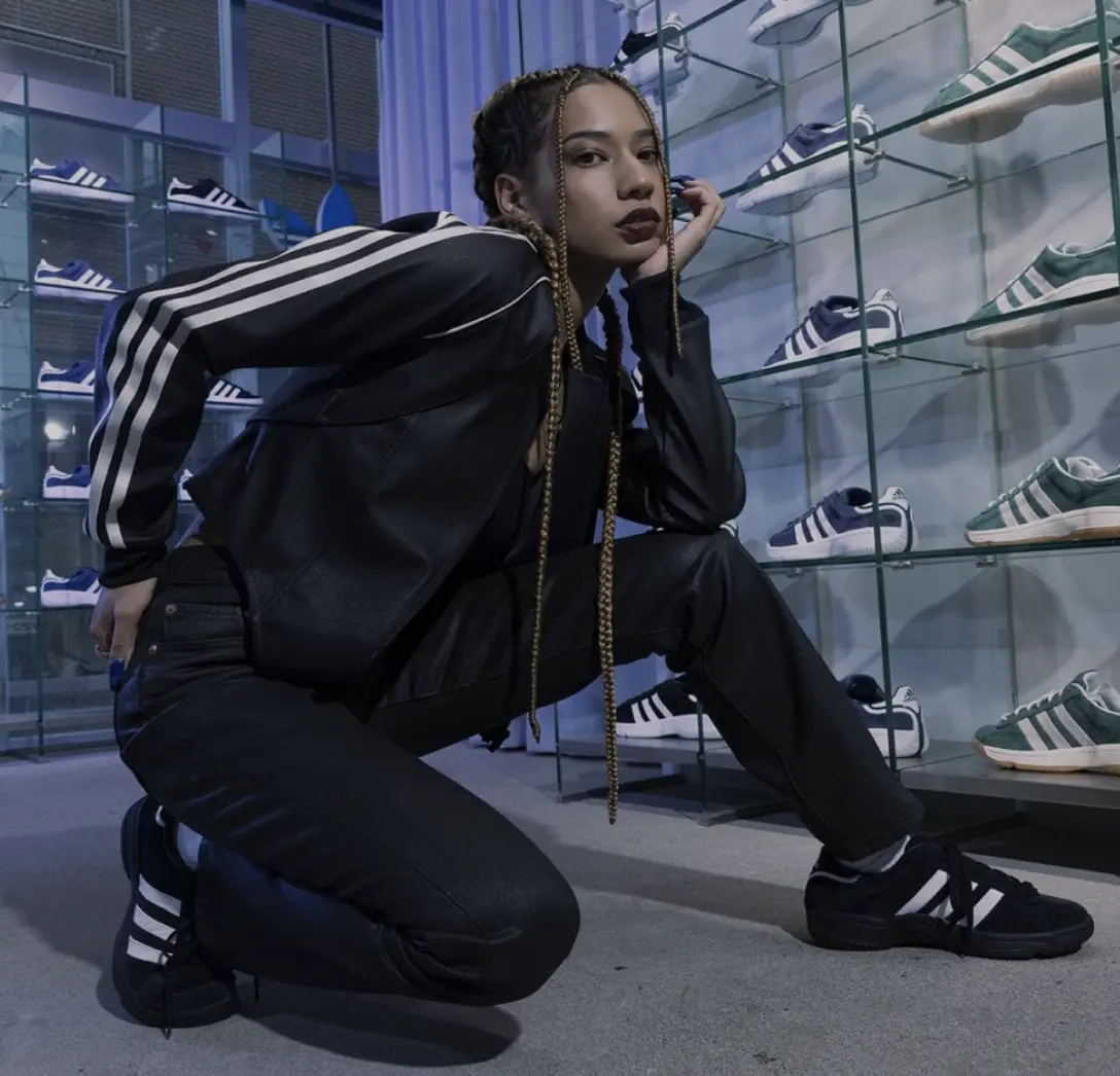 Giay Adidas Originals Campus Supreme 'Black White' IF5902