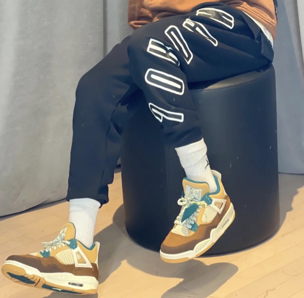 Giay Nike Air Jordan 4 Retro 'Cacao Wow' FB2214-200