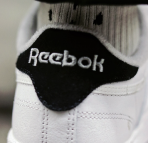 Giay Reebok Club C 85 'White Black' HQ7227