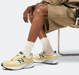 Giay New Balance Teddy Santis x 990v6 'Sulphur' U990TE6