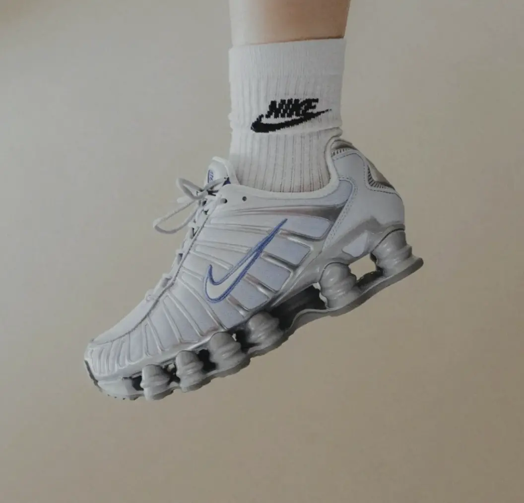 Giay Nike Shox TL 'Metallic Platinum Blue Tint' FQ2775-001