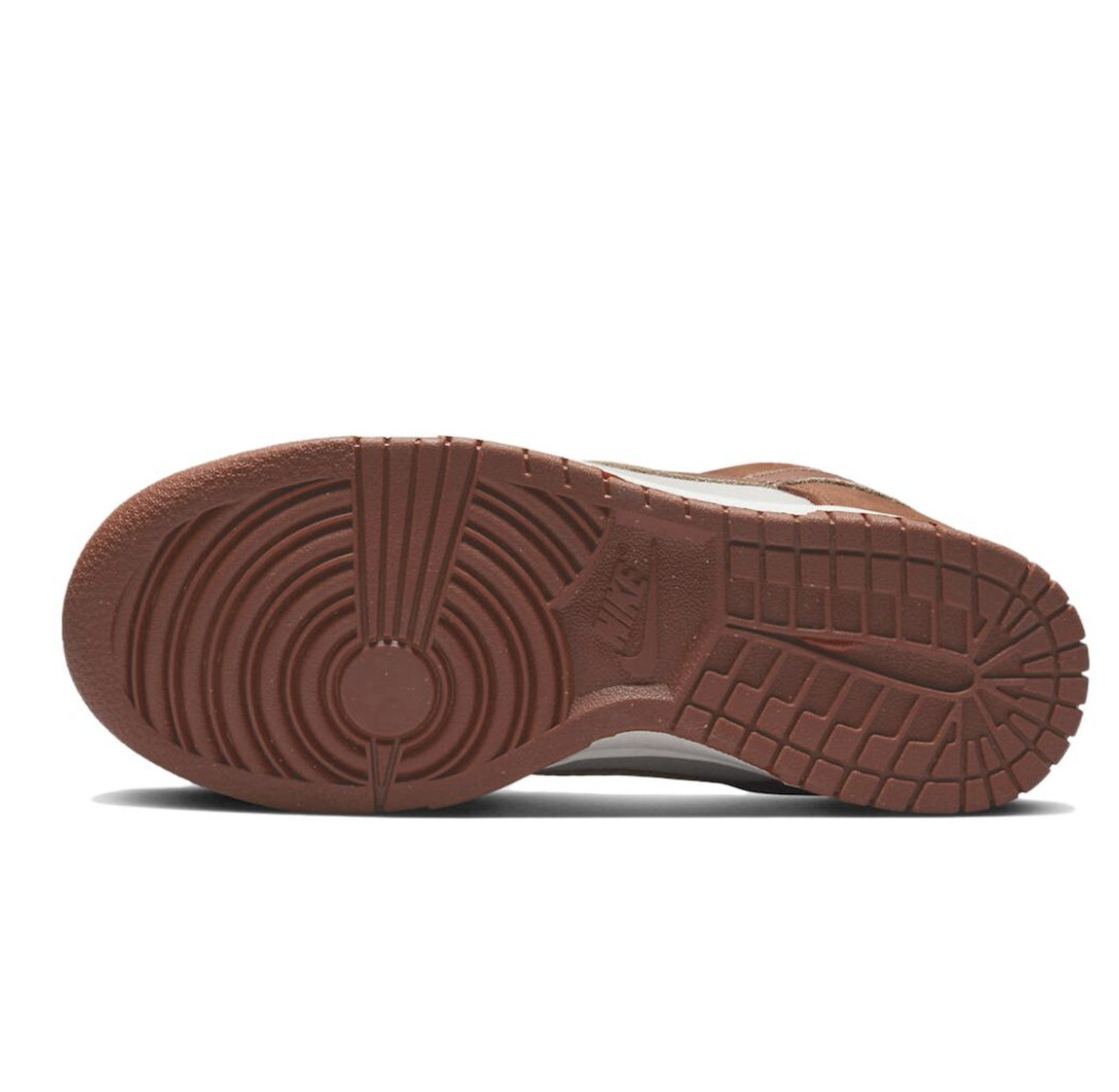 Giay Nike Dunk Low LX 'Rugged Orange' DZ2710-101