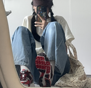 Giay Nike Air Zoom Vomero 5 'Mystic Red' FN7778-600