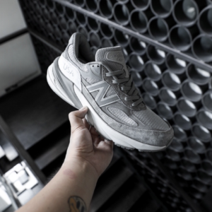 Giay New Balance WTAPS x 990v6 USA 'Moon Mist' M990WT6