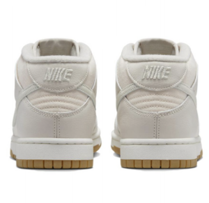 Giay Nike Dunk Mid 'Light Orewood Brown Gum' DZ2533-100