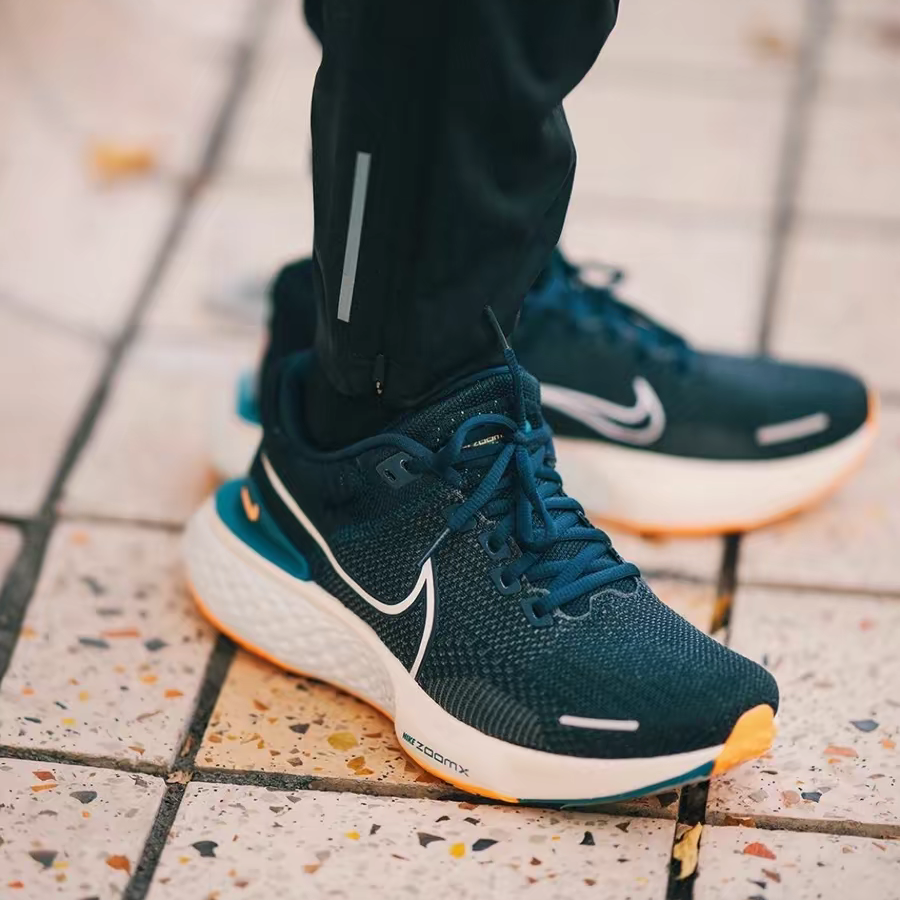 Giay Nike ZoomX Invincible Run Flyknit 2 'Obsidian Orange' DH5425-400