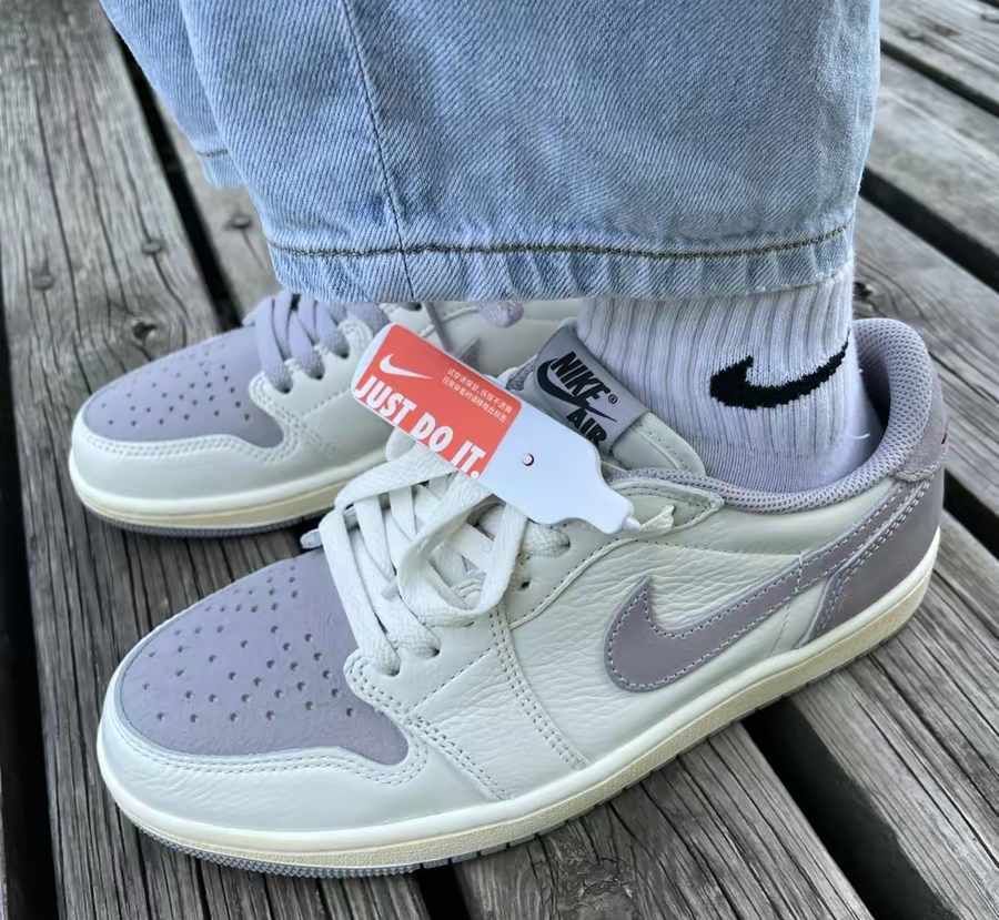 Giay Nike Air Jordan 1 Retro 'Atmosphere Grey' CZ0790-101