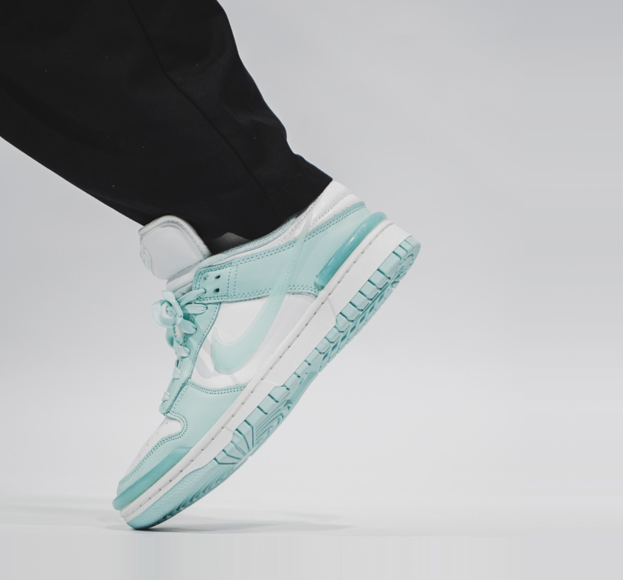Giay Nike Dunk Low Twist ‘Jade Ice’ DZ2794-101