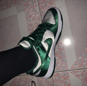 Giay Nike Dunk Low 'Satin Green' DX5931-100