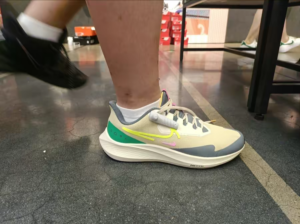 Giay Nike Air Zoom Pegasus 39 Shield 'Team Gold Volt' FD9913-771