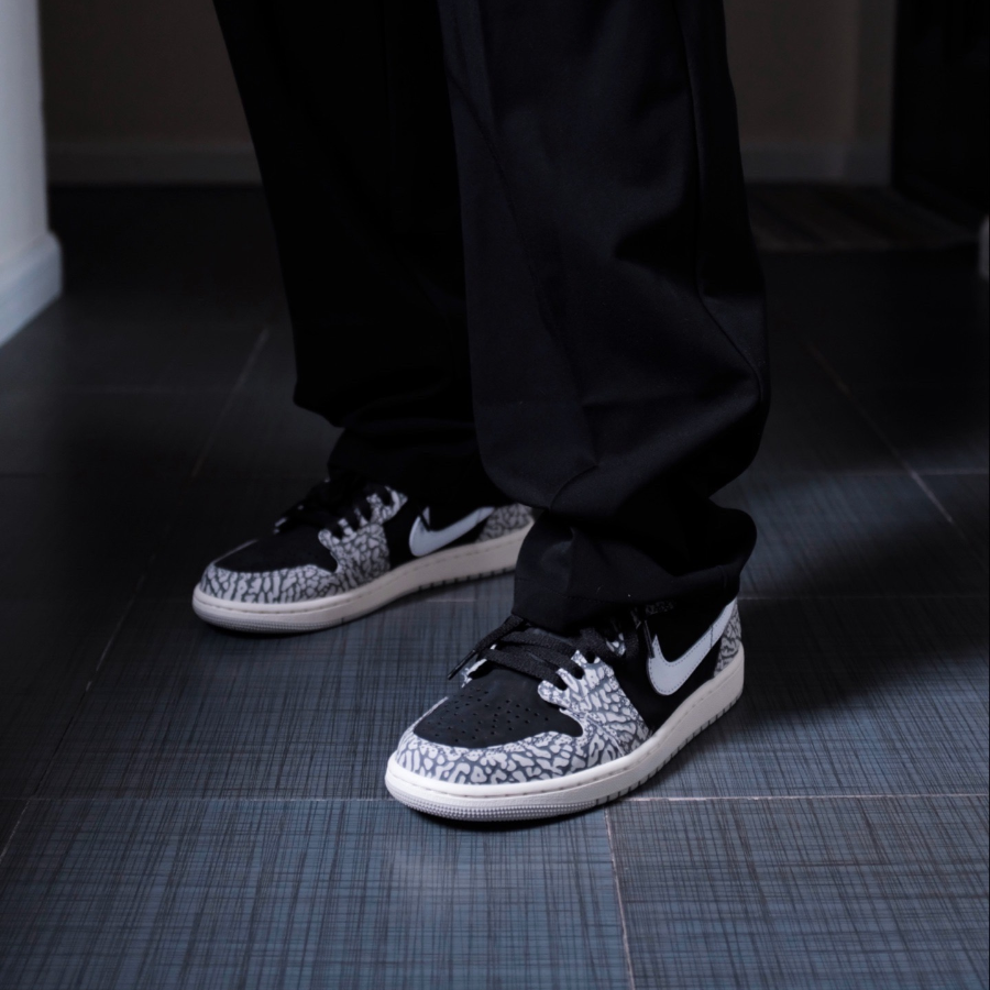 Giay Nike Air Jordan 1 Retro Low OG GS 'Black Cement' CZ0858-001