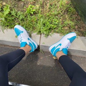 Giay Nike Air Jordan 1 Low GS 'Aquatone' 553560-174