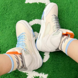 Giay Nike Air Jordan 5 Retro SE 'Craft' FD9222-180