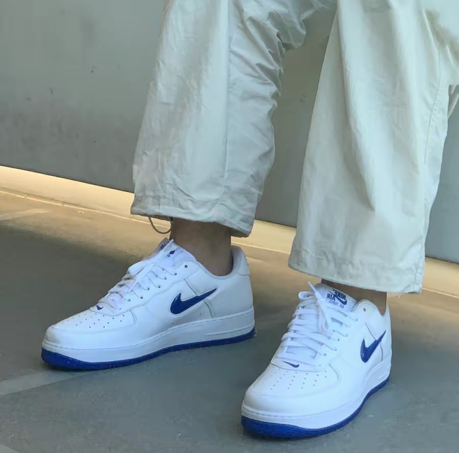 Giay Nike Air Force 1 Jewel 'White Hyper Royal' FN5924-102