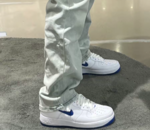 Giay Nike Air Force 1 Jewel 'White Hyper Royal' FN5924-102