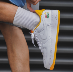 Giay Nike Air Force 1 Low 'West Indies' DX1156-101