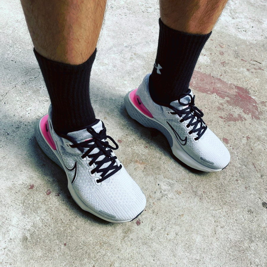 Giay Nike ZoomX Invincible Run Flyknit 2 'Light Smoke' DH5425-101