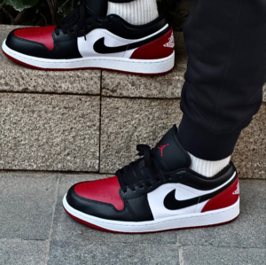 Giay Nike Air Jordan 1 Low 'Bred Toe' 553558-161