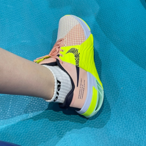 Giay Nike Metcon 8 'Arctic Orange Volt' DO9327-800