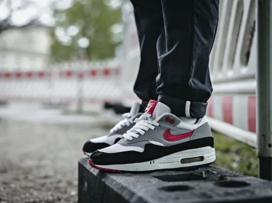 Giay Nike Air Max 1 'Chili 2.0' FD9082-101