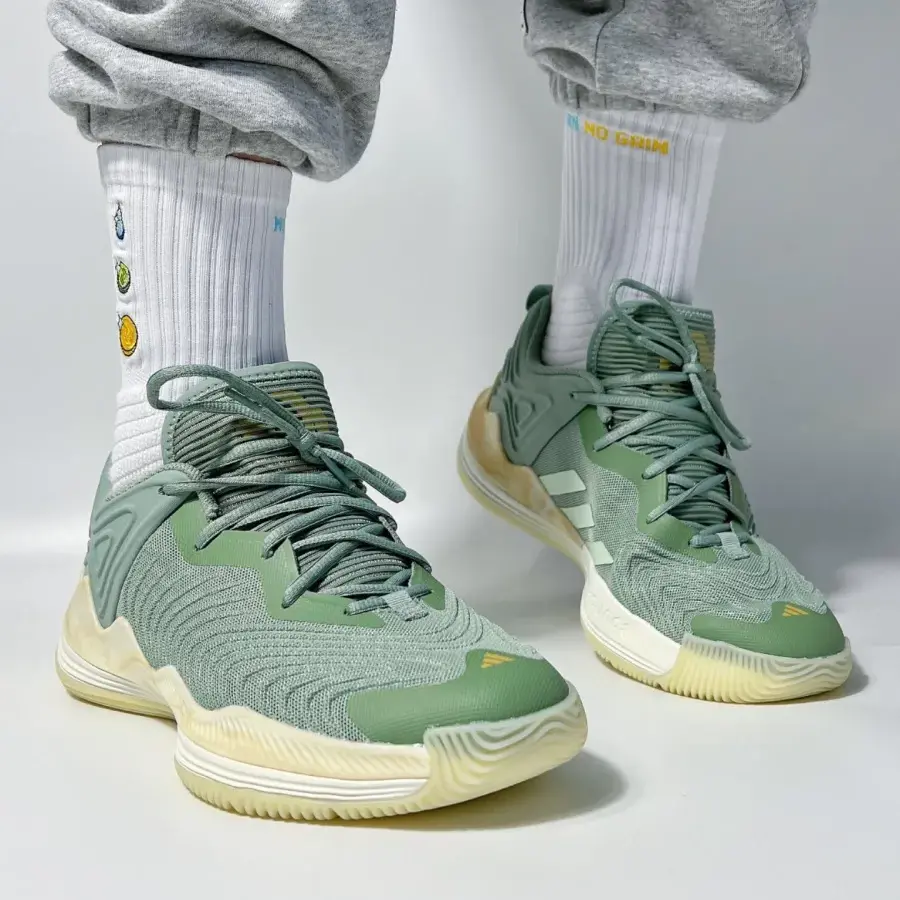 Giay Adidas D Rose Son of Chi 3 'Silver Green' IE9234