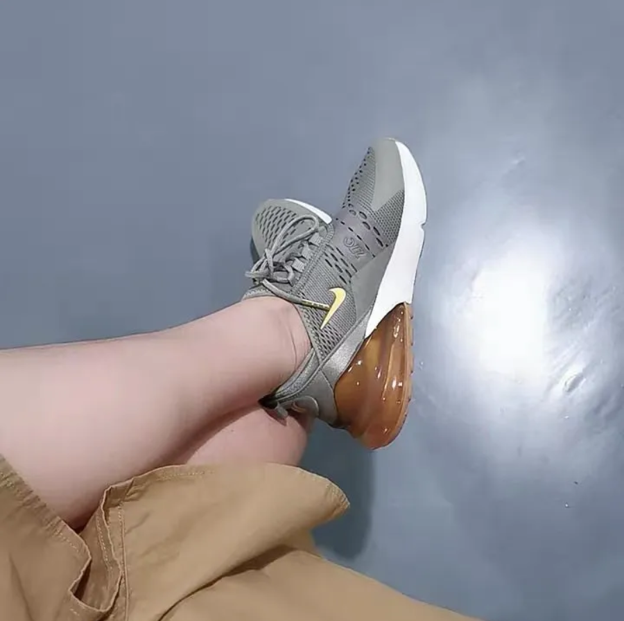 Giay Nike Air Max 270 'Dark Stucco' AV8427-001