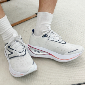 Giay New Balance FuelCell SuperComp 'White Blue' MRCXLW2