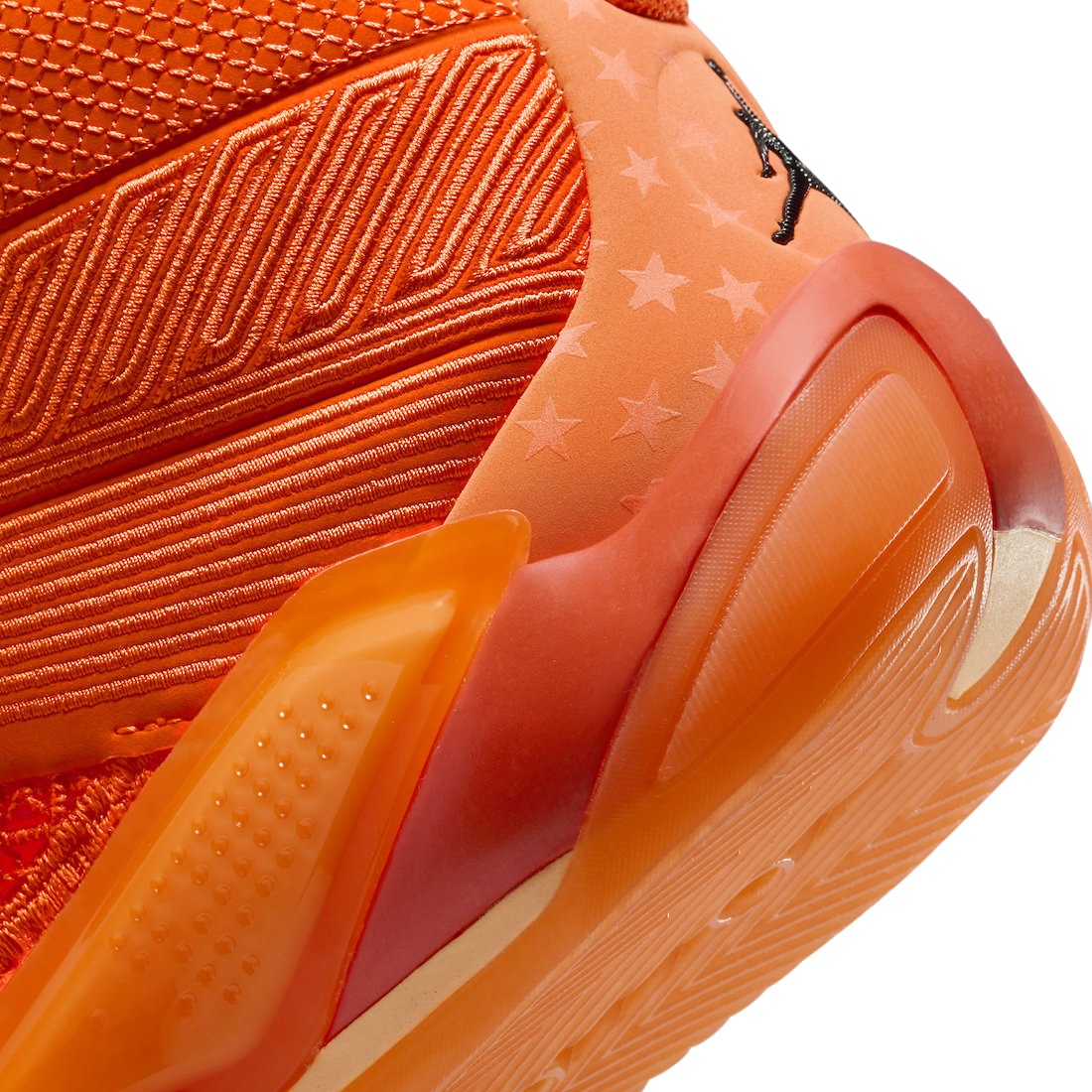 Giay Nike Air Jordan 38 'WNBA Center Star' FQ9008-800