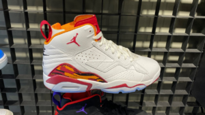 Giay Nike Air Jordan MVP 678 'Cardinal' DZ4475-168