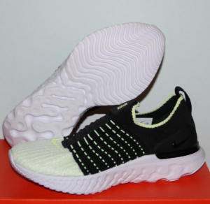 Giay Nike React Phantom Run 'Black Volt' CJ0280-004