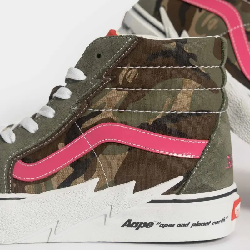 Giay Vans x AAPE Sk8-Hi 'Bolt Khaki' VN0A5JIVCMA1