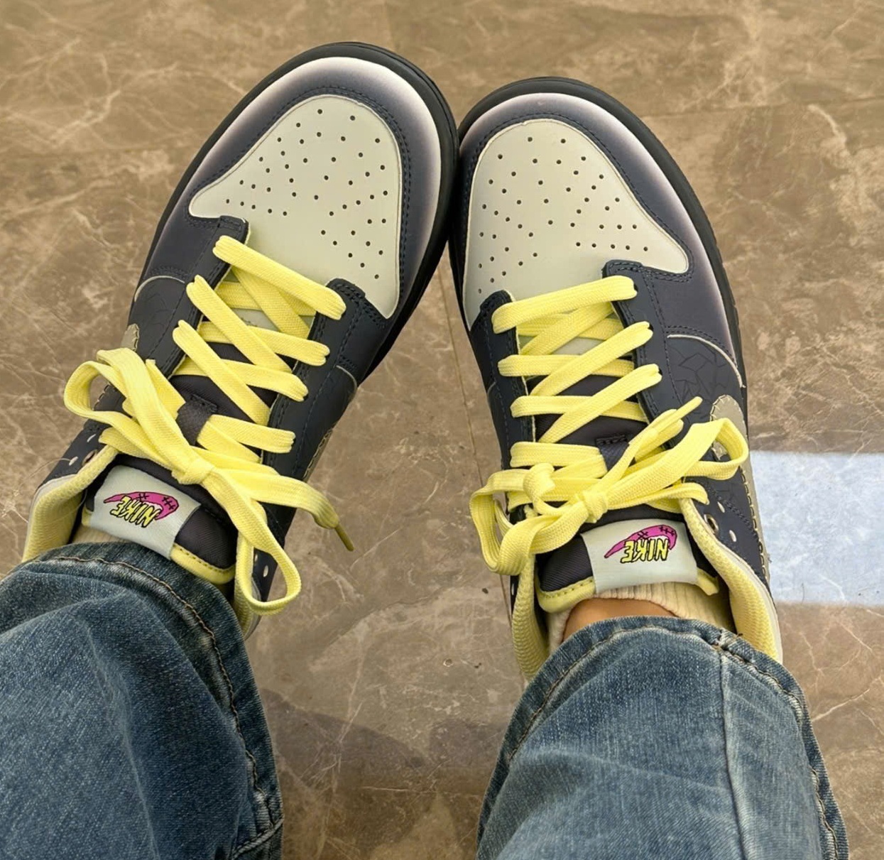 Alternative view of Giày Nike Dunk Low 'Halloween I Am Fearless' FQ8354-491