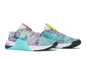 Giay Nike Metcon 8 'Graffiti Graphics' DQ0302-001