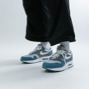 Giay Nike Air Max 1 'Noise Aqua And Cool Grey' FB9660-001