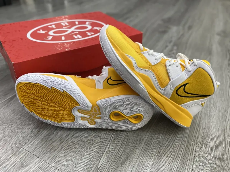 Giay Nike Kyrie Infinity TB 'University Gold' DO9616-701