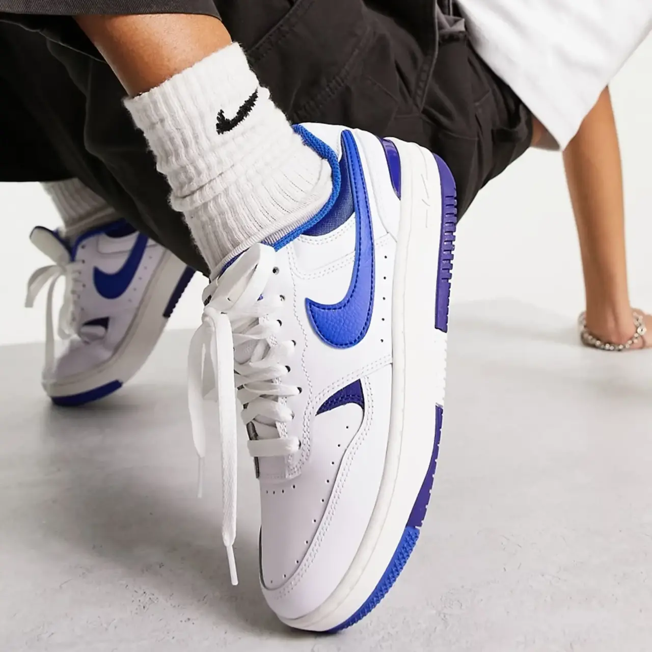 Giay Nike Gamma Force 'White Game Royal' DX9176-101