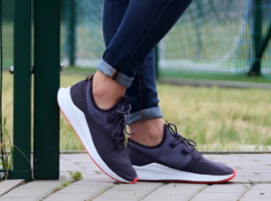 Giay New Balance Fresh Foam 'Gray' WLAZRHE