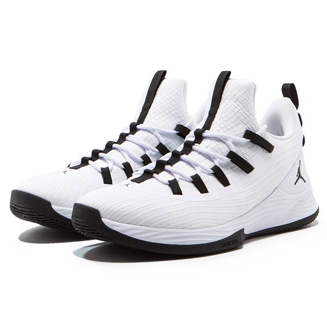 Giay Nike Air Jordan Ultra Fly 2 Low 'White Black' AH8110-100