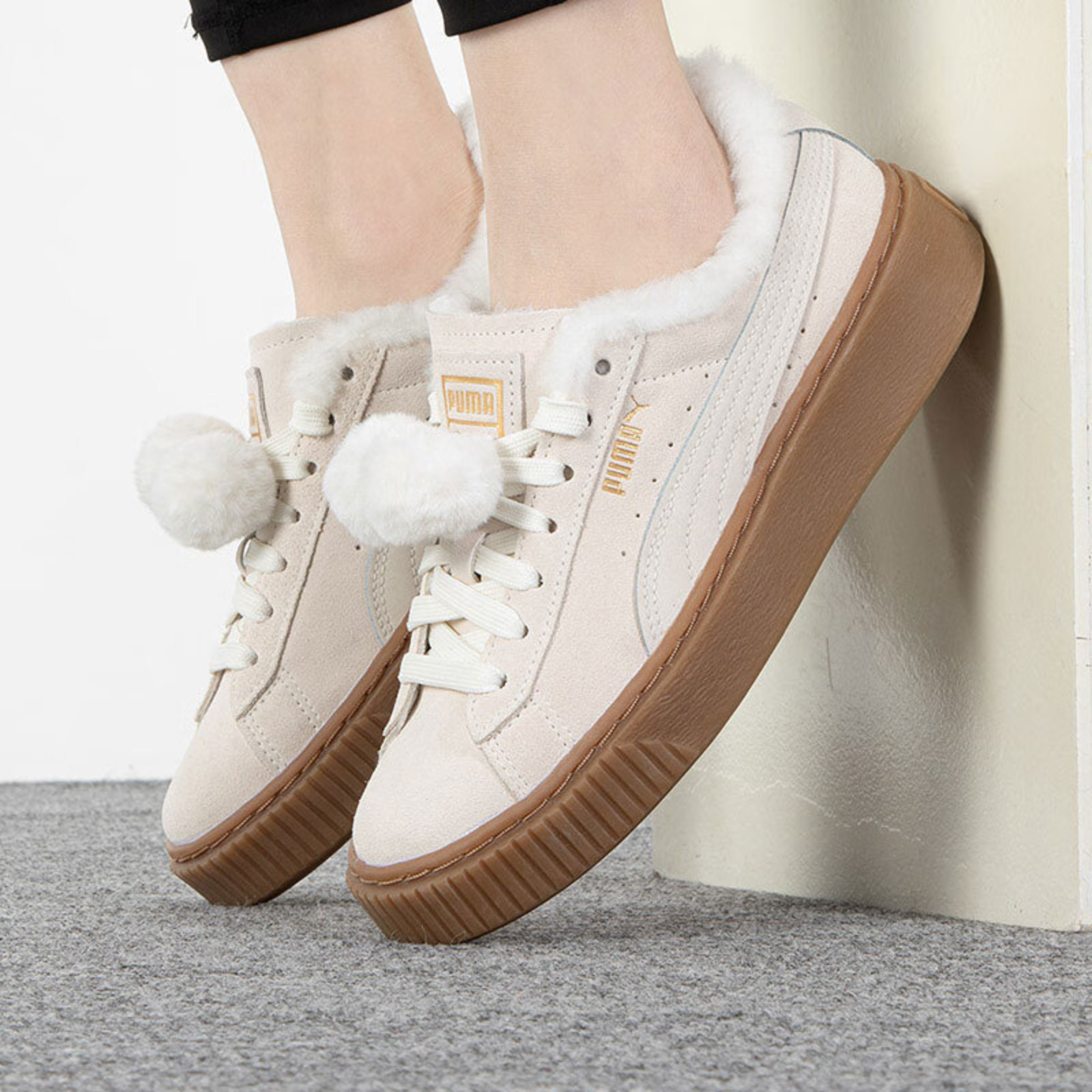Giay Puma Suede 'Plarfrm Artica' 392193-01