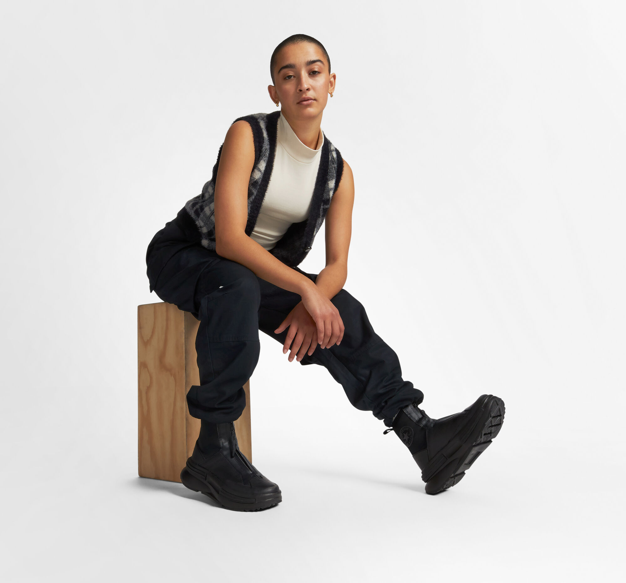 Giay Converse Run Star Legacy Chelsea 'Black' A04697C