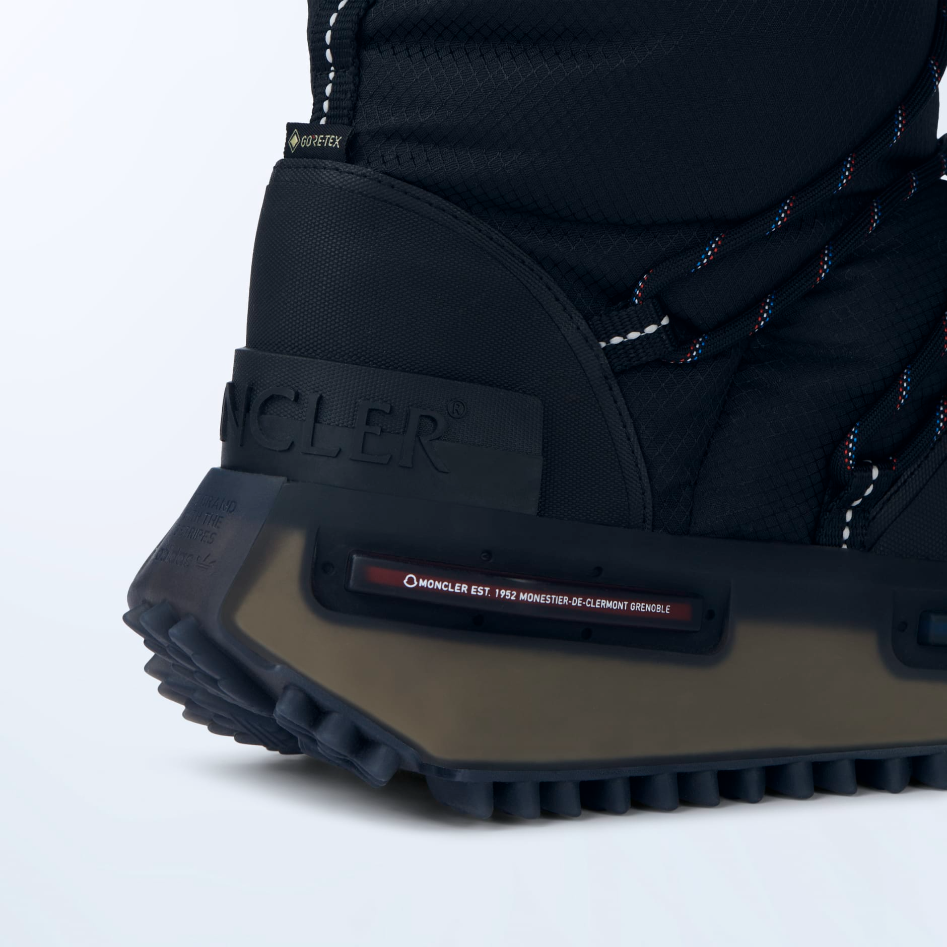 Giay Adidas x Moncler NMD High Boots 'Core Black' IG7861