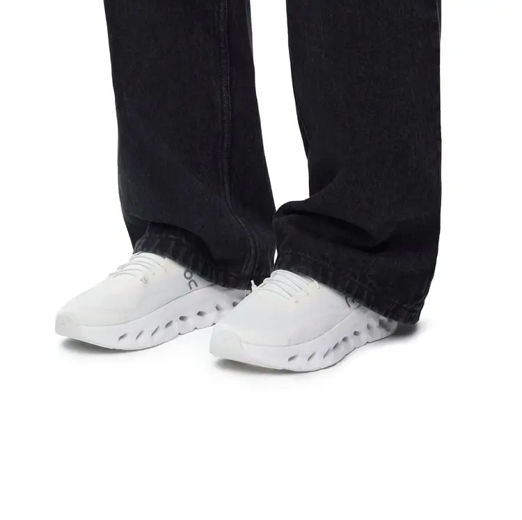 Giay Loewe x On Running Cloudtilt 'All White' L929282X15-3089