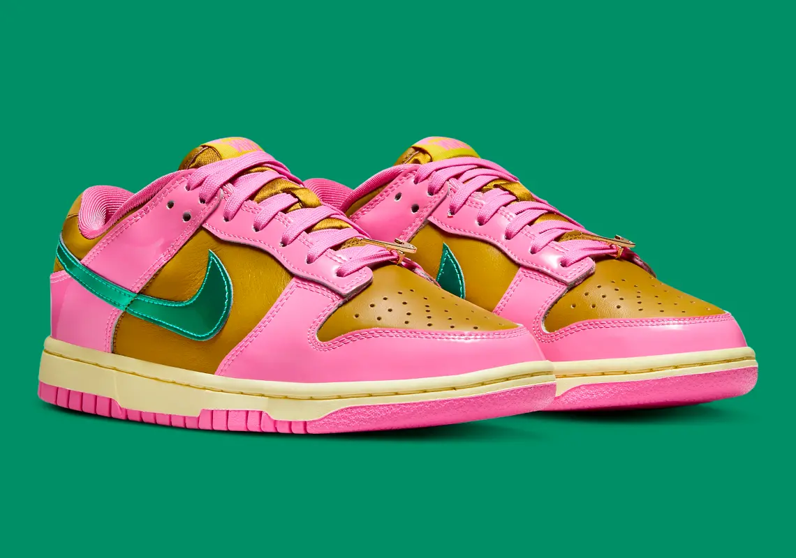 Giay Nike Dunk Low QS 'Parris Goebel' FN2721-600