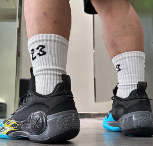 Giay Lining Way Of Wade 10 Low 'Wind And Fire' ABAS165-1