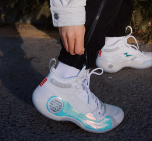 Giay Lining Way Of Wade 10 '305' ABAS075-2