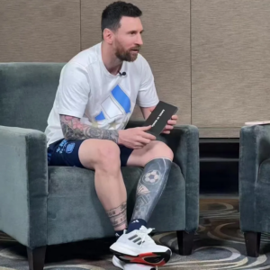 Giay Adidas PureBoost 22 Heat.RDY 'White Solar Red' IG0909