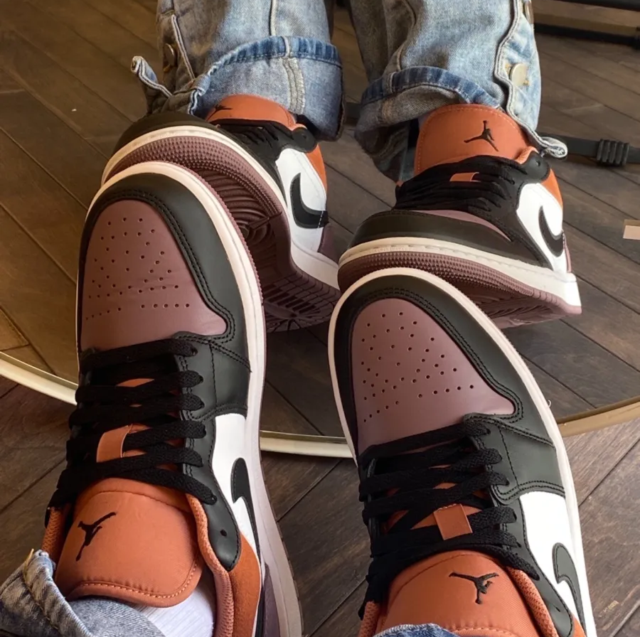 Giay Nike Air Jordan 1 Low SE 'Sky J Mauve' FB9907-102