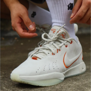 Giay Nike Lebron XXI 'Akoya' FV2345-001