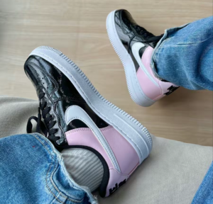Giay Nike Air Force 1 Low '07 Essential 'Pink Black' DJ9942-600