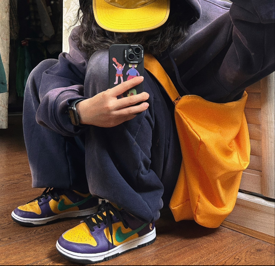 Giay Nike Dunk Low x Lisa Leslie 'Sparks' DO9581-500